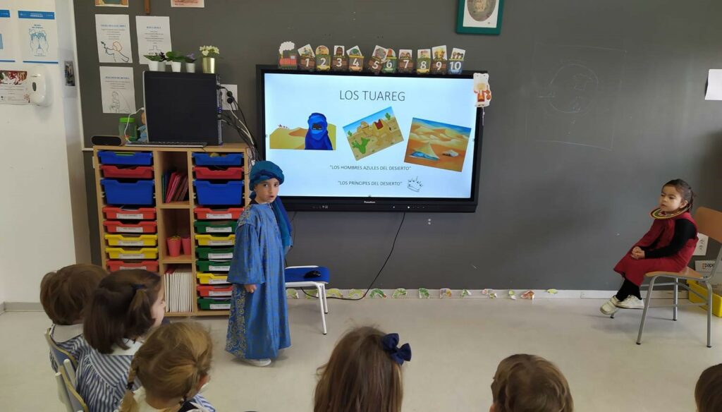 1 1 2 &bull; Alumnos de Infantil del Colegio CEU San Pablo Sevilla participan en el proyecto "Exploramos África"