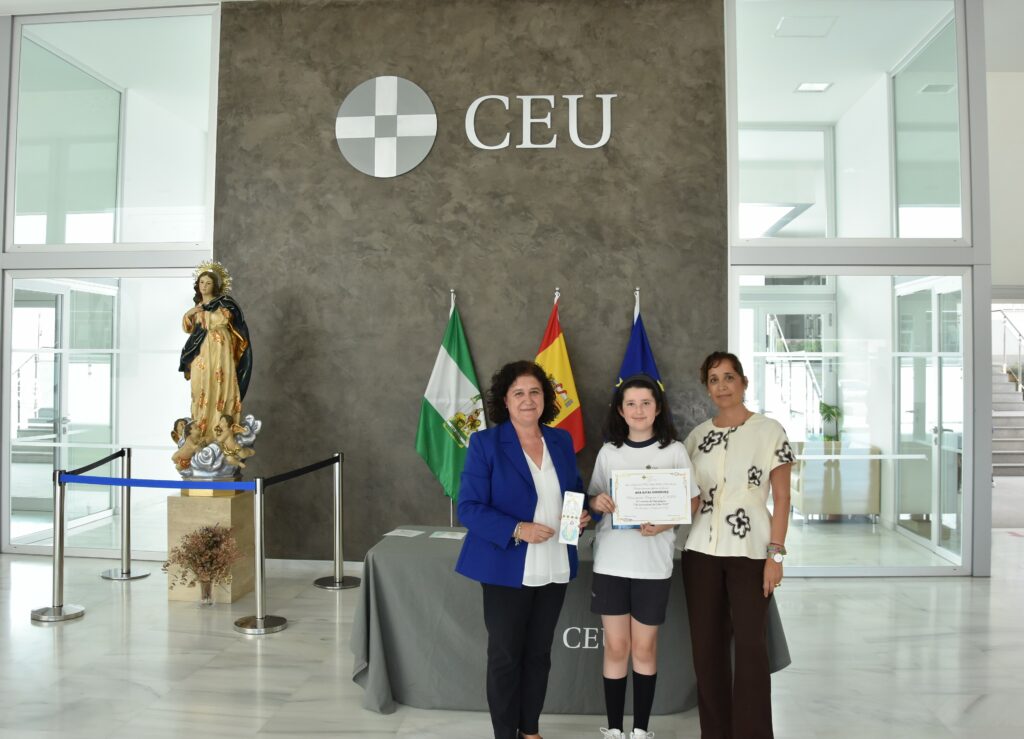 1 5 6 EPO &bull; El Colegio CEU San Pablo Sevilla entrega los premios de la IX edición del ‘Concurso de Marcapáginas’