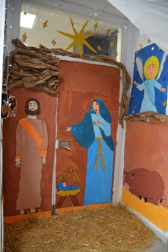 1 6oD 2 &bull; Gran acogida de la Chocolatada Solidaria y Mercadillo Navideño del AMPA del Colegio