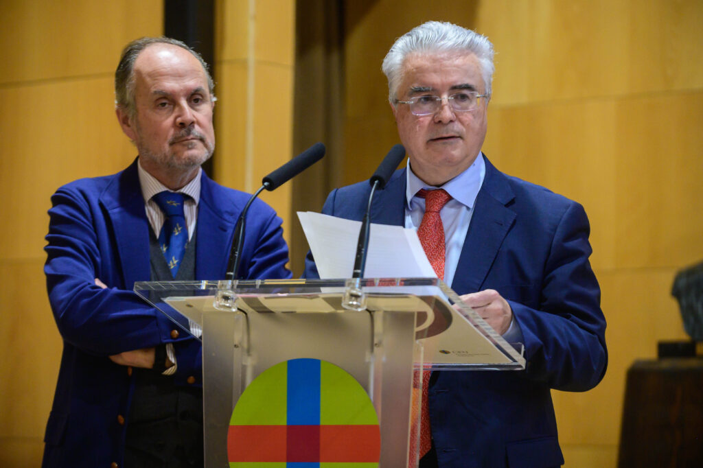 1 CEU XXVIII S.Pablo 742 1 &bull; Premios al compromiso, la dedicación y la excelencia en la XXVIII Noche de San Pablo