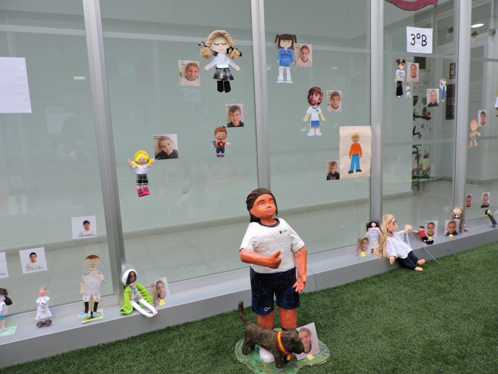 1 DSCN5668 &bull; Los alumnos de 3º de Educación Primaria del Colegio CEU San Pablo Sevilla llevan a cabo el Proyecto MiniYo, enmarcado en la asignatura de Lengua