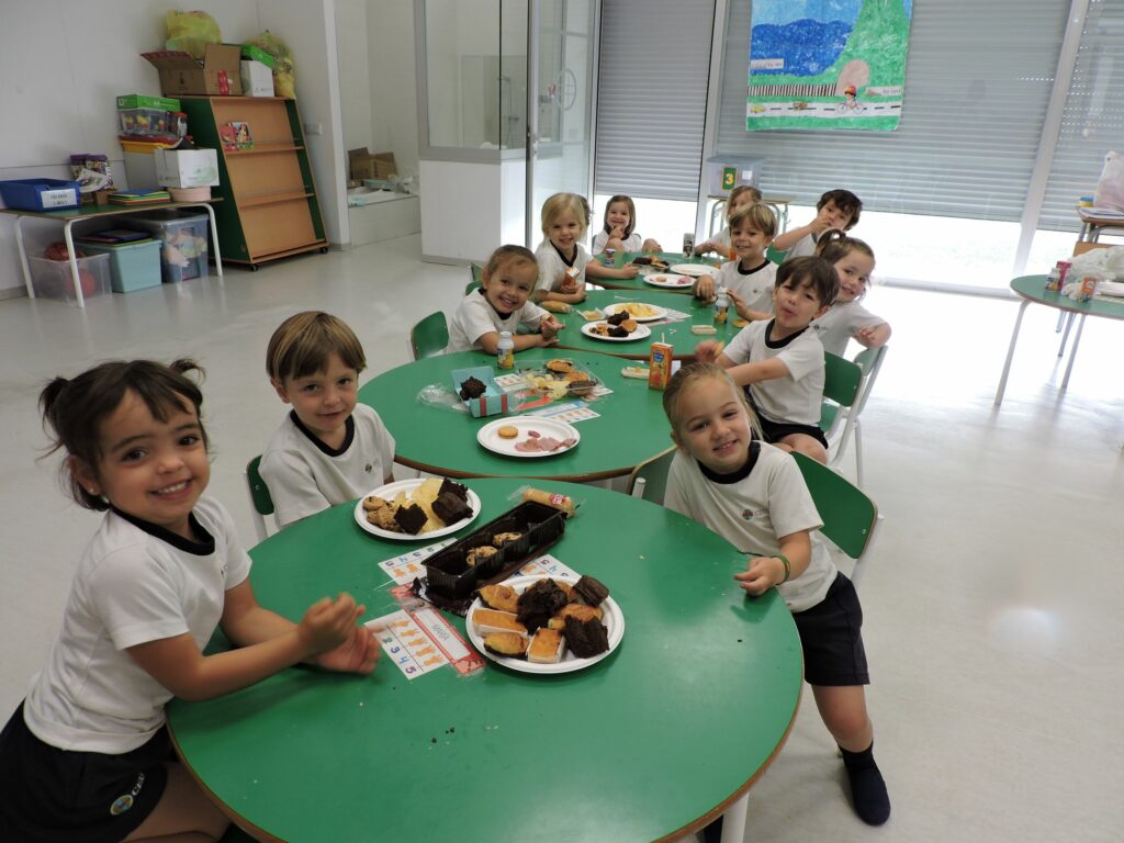 1 DSCN8558 &bull; El Colegio CEU San Pablo Sevilla celebró una jornada de convivencia y deporte
