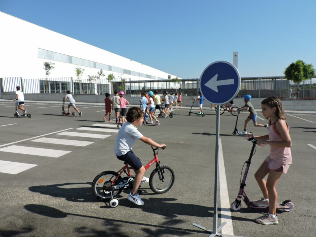 1 DSCN8733 &bull; Más de 250 niños participan en el Summer Camp del Colegio CEU San Pablo Sevilla