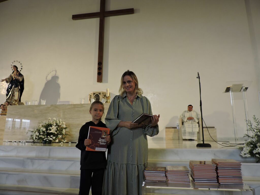 1 DSCN9190 &bull; Alumnos del Colegio CEU San Pablo Sevilla participan en el ‘Rito de Paso’, a una nueva etapa de Catequesis