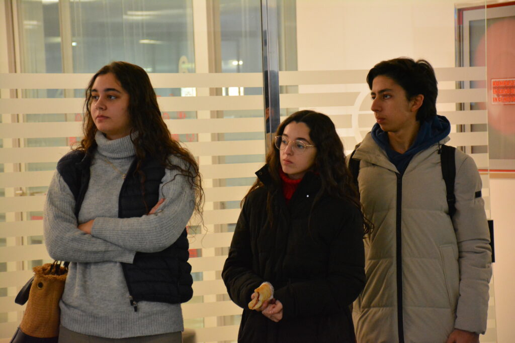 1 DSC 0465 &bull; La comunidad educativa de CEU Andalucía se reúne en torno al Belén