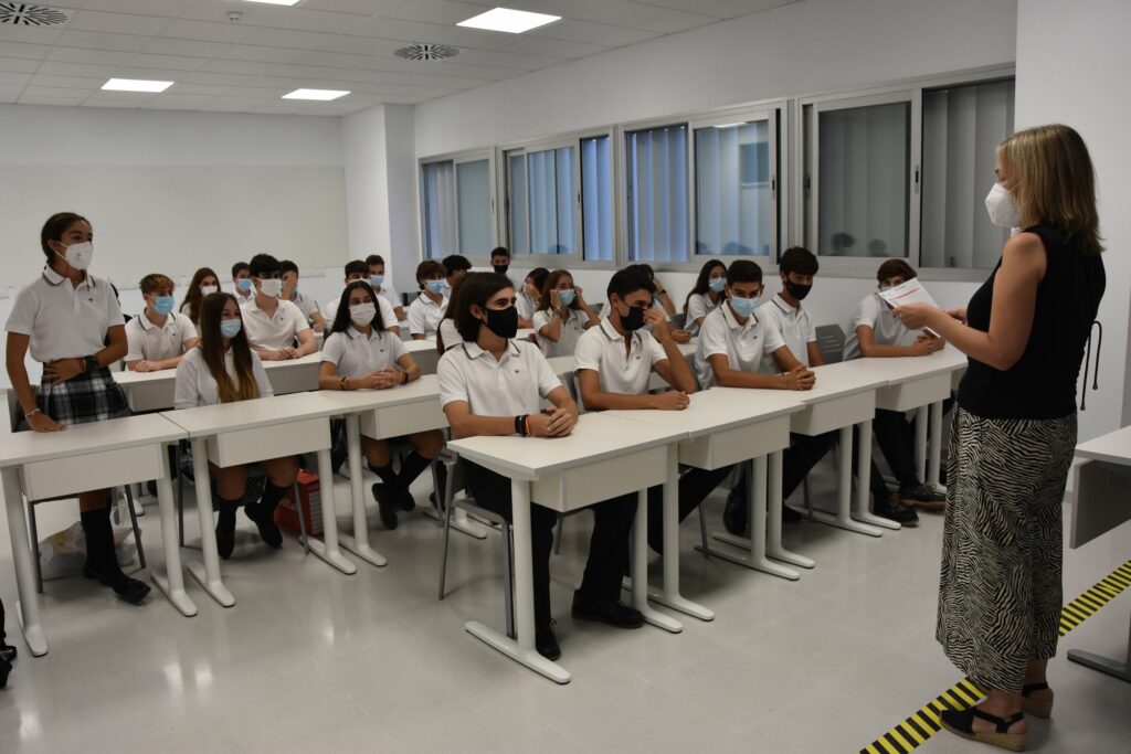 1 DSC 0517 • Comienza el Bachillerato del Colegio CEU San Pablo Sevilla