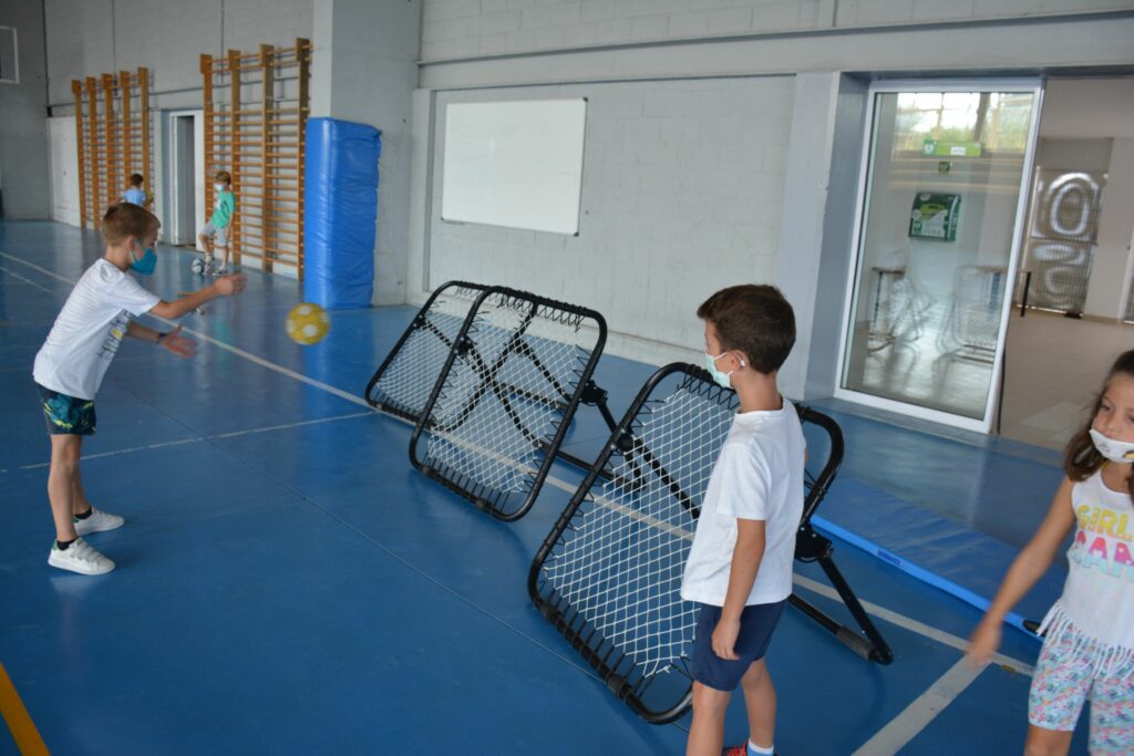 1 DSC 0553 2 &bull; Últimos días del Summer Camp CEU: mini olimpiadas deportivas, talleres de arte y juegos para fomentar el intelecto