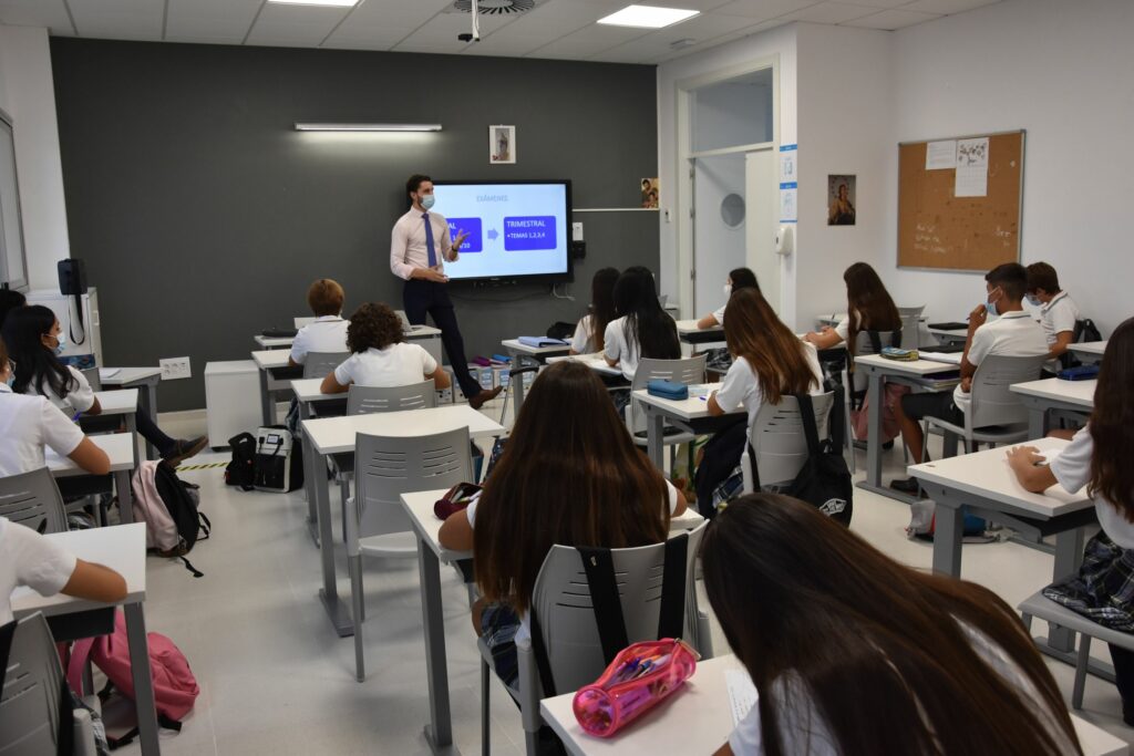 1 DSC 0557 • Comienza el Bachillerato del Colegio CEU San Pablo Sevilla