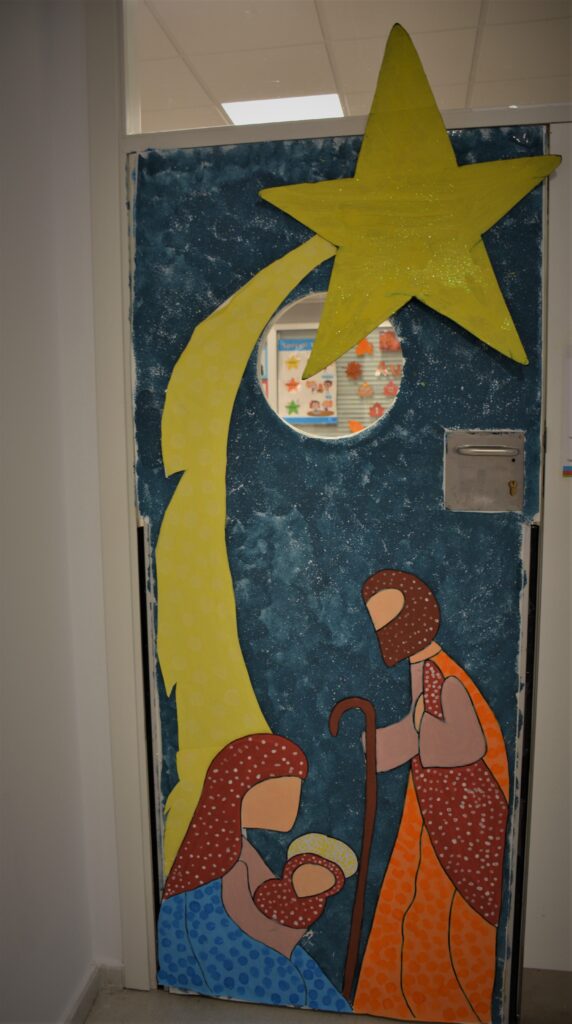 1 DSC 0581 &bull; Gran acogida de la Chocolatada Solidaria y Mercadillo Navideño del AMPA del Colegio