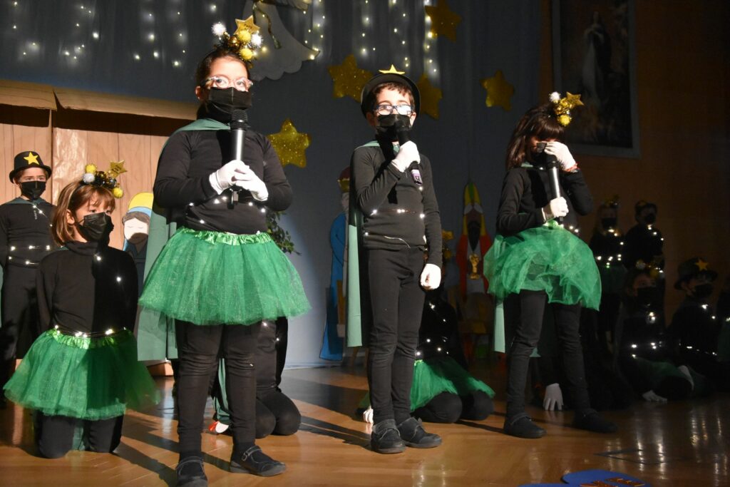 1 DSC 3391 &bull; Los alumnos de 1º y 2º de Educación Primaria del Colegio CEU San Pablo Sevilla realizan sus actuaciones de Navidad