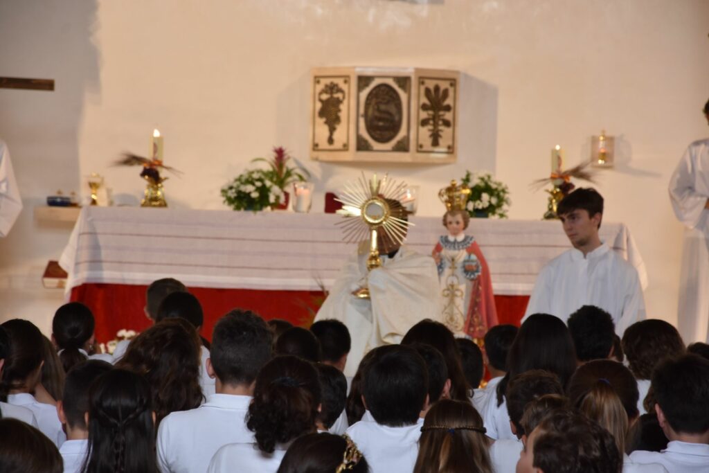 1 DSC 3435 &bull; El Colegio CEU San Pablo Sevilla celebra el Corpus Christi
