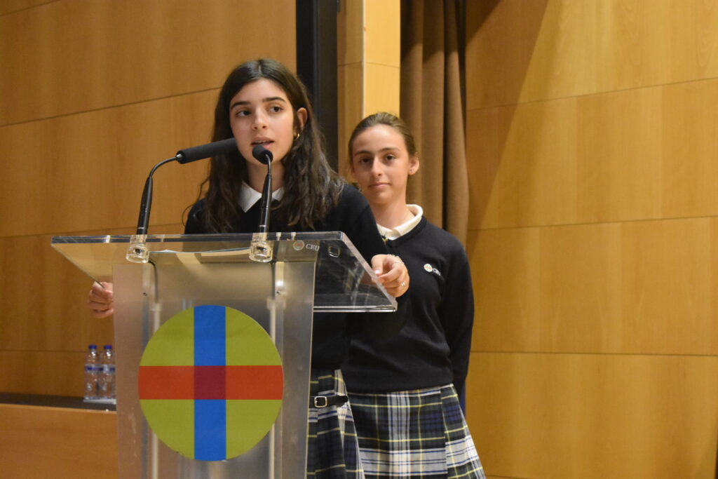 1 DSC 3576 &bull; ¡Un paso más, a la ESO! Graduación de los alumnos de 6º de Educación Primaria del Colegio CEU San Pablo Sevilla