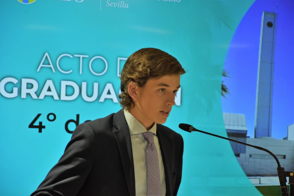 1 DSC 3604 &bull; El Colegio CEU San Pablo Sevilla celebra el acto de graduación de los alumnos de 4º de ESO