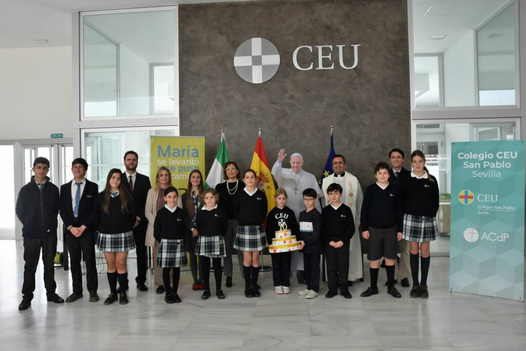 1 DSC 3653 &bull; CEU Andalucía conmemora el 10º aniversario de la elección del Papa Francisco