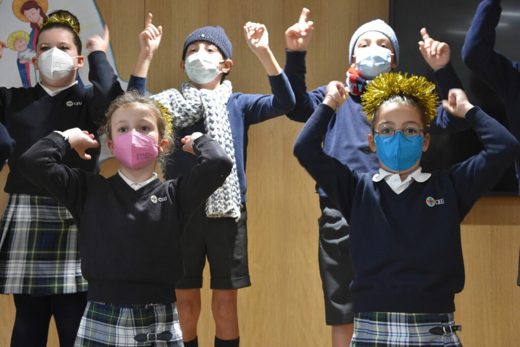 1 DSC 3991 &bull; Alumnos de Educación Primaria del Colegio CEU San Pablo Sevilla participan en el tradicional Certamen de Villancicos