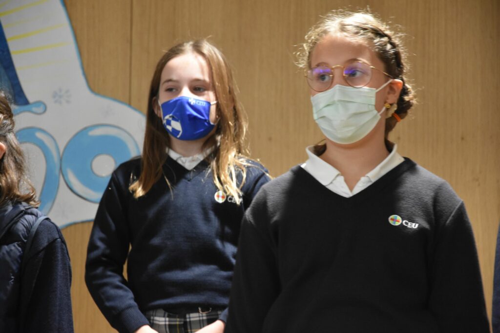 1 DSC 4023 &bull; Alumnos de Educación Primaria del Colegio CEU San Pablo Sevilla participan en el tradicional Certamen de Villancicos