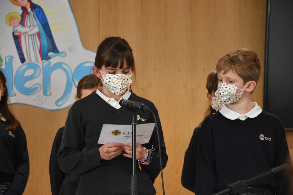 1 DSC 4049 &bull; Alumnos de Educación Primaria del Colegio CEU San Pablo Sevilla participan en el tradicional Certamen de Villancicos