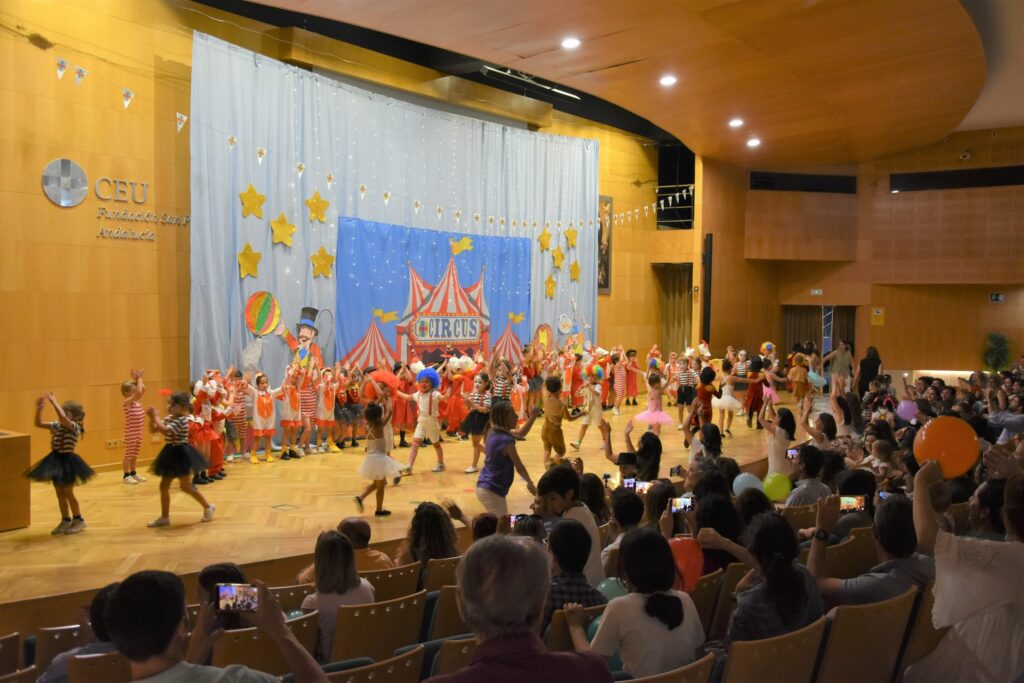 1 DSC 4054 &bull; El Circo CEU, gran actuación de fin de curso de Educación Infantil del Colegio CEU San Pablo Sevilla