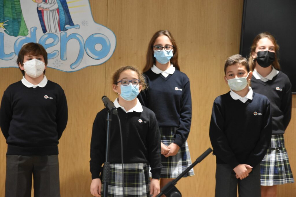 1 DSC 4132 &bull; Alumnos de Educación Primaria del Colegio CEU San Pablo Sevilla participan en el tradicional Certamen de Villancicos