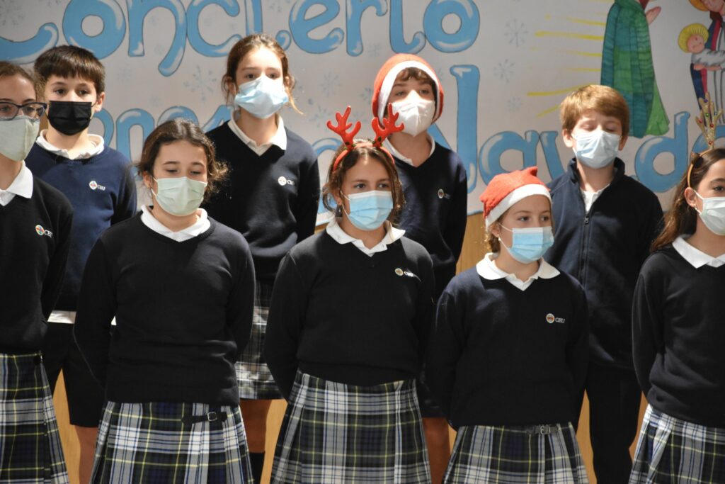 1 DSC 4144 &bull; Alumnos de Educación Primaria del Colegio CEU San Pablo Sevilla participan en el tradicional Certamen de Villancicos