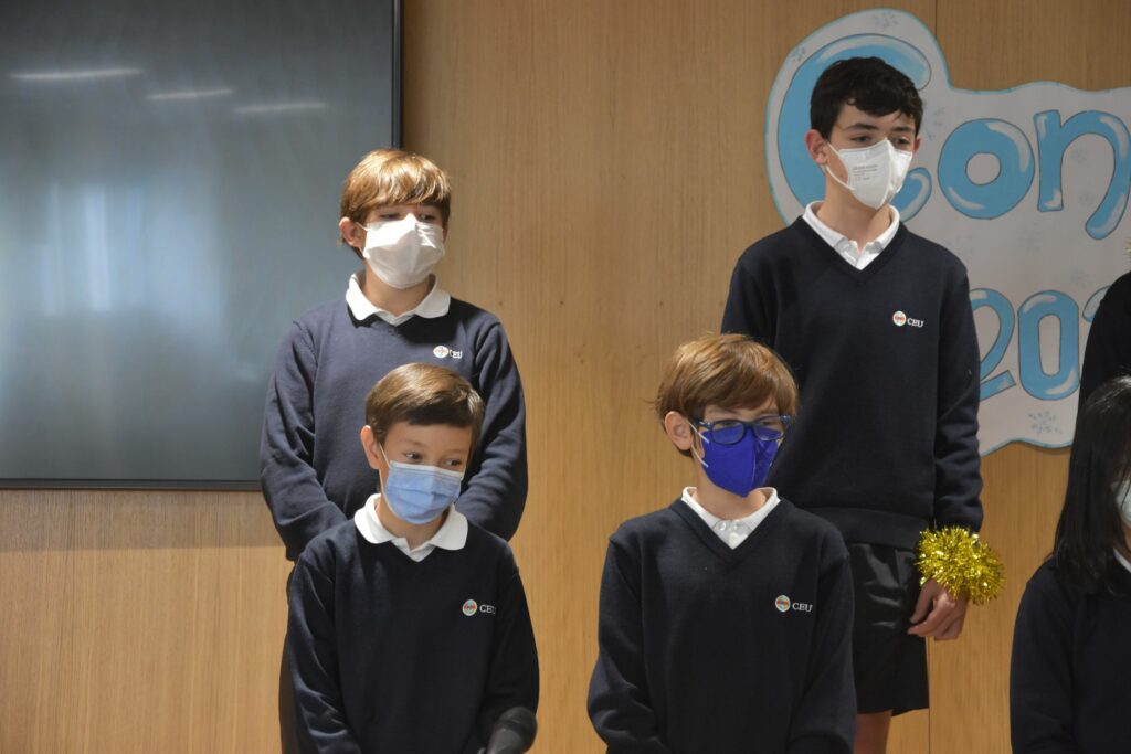 1 DSC 4154 &bull; Alumnos de Educación Primaria del Colegio CEU San Pablo Sevilla participan en el tradicional Certamen de Villancicos