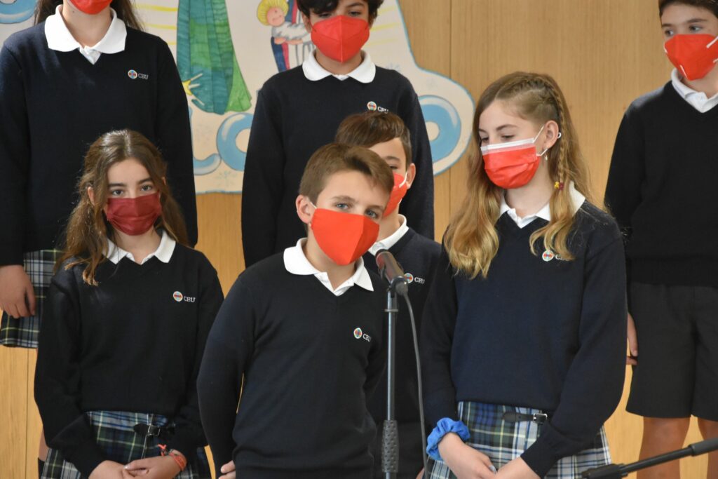 1 DSC 4161 &bull; Alumnos de Educación Primaria del Colegio CEU San Pablo Sevilla participan en el tradicional Certamen de Villancicos