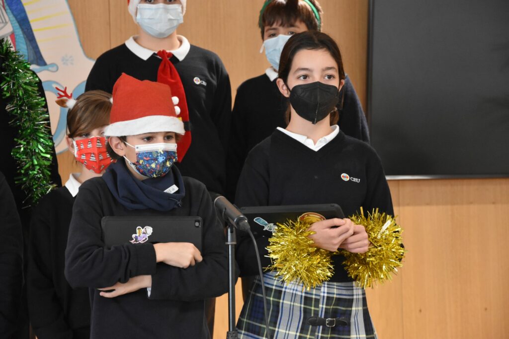 1 DSC 4176 &bull; Alumnos de Educación Primaria del Colegio CEU San Pablo Sevilla participan en el tradicional Certamen de Villancicos