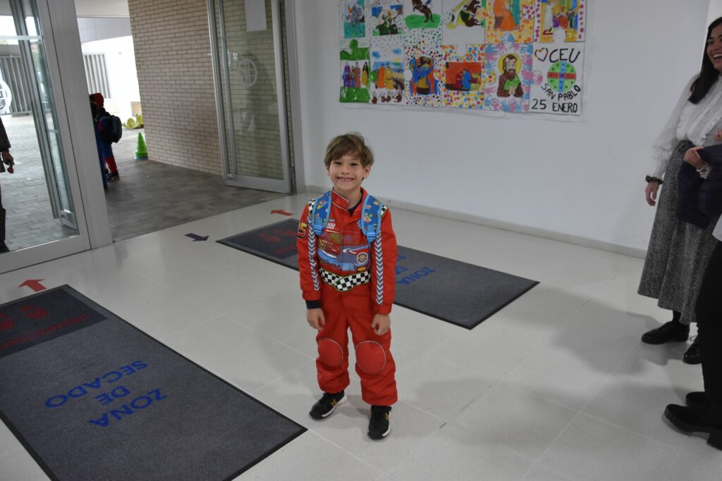 1 DSC 4300 • Alumnos del Colegio CEU San Pablo Sevilla celebran el Día del Cuento