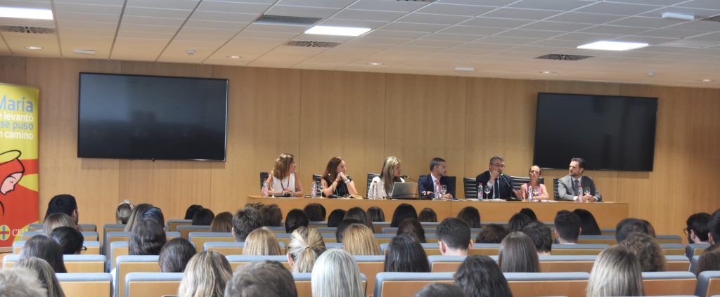 1 DSC 4405 &bull; Claustro de inicio de curso en el Colegio CEU San Pablo Sevilla