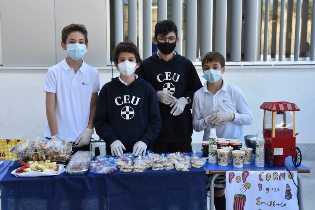 1 DSC 4539 1 &bull; Los alumnos del Colegio CEU San Pablo Sevilla celebran el Business Market, en el que participa toda la comunidad educativa