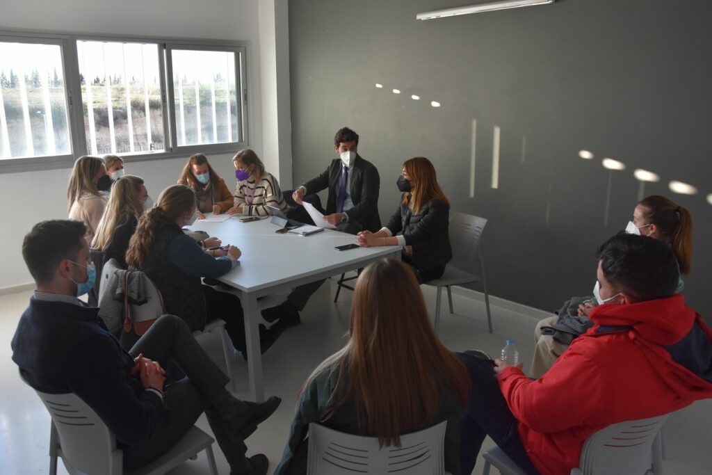 1 DSC 4617 &bull; Reunión del equipo de embajadores de Lengua Española de Cardenal Spínola CEU y el Colegio CEU San Pablo Sevilla