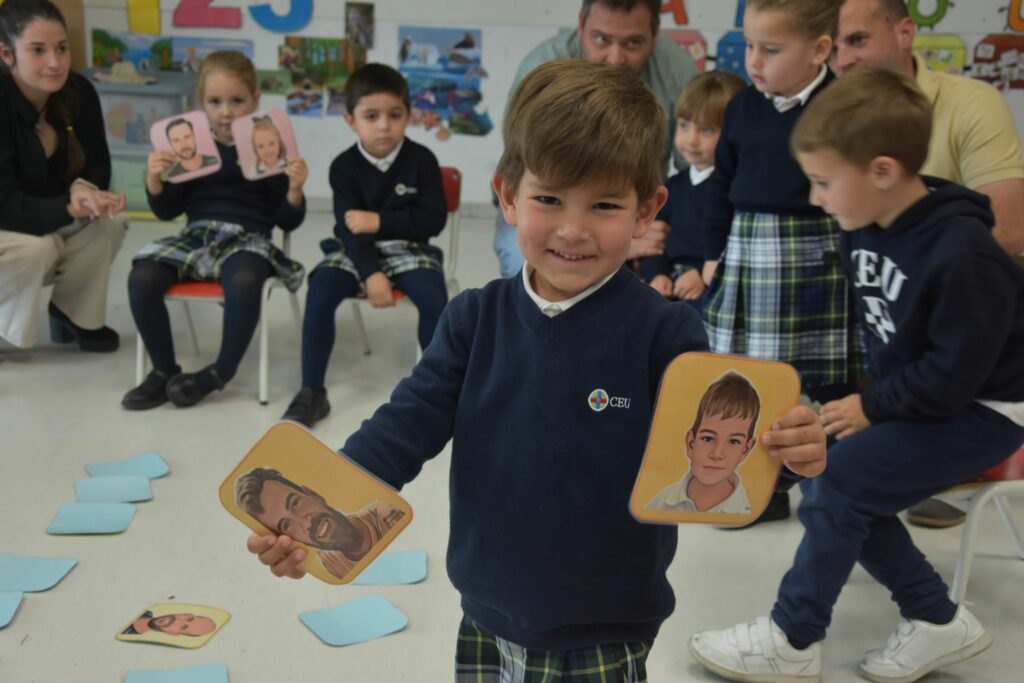 1 DSC 4775 &bull; El Colegio CEU San Pablo Sevilla celebra el Día del Padre