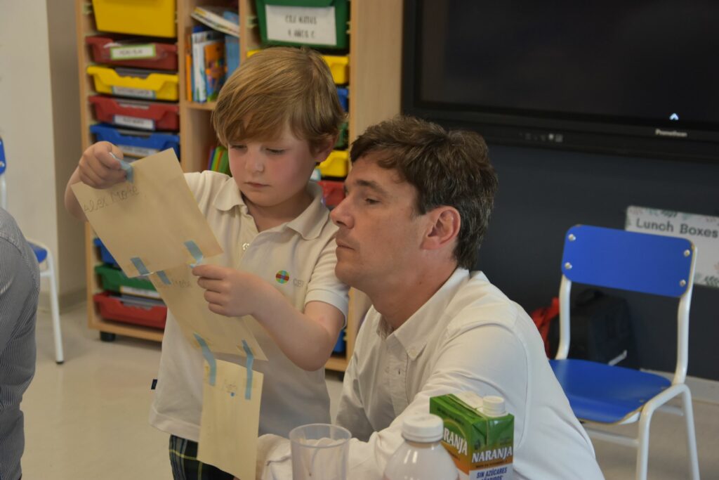 1 DSC 4814 &bull; El Colegio CEU San Pablo Sevilla celebra el Día del Padre