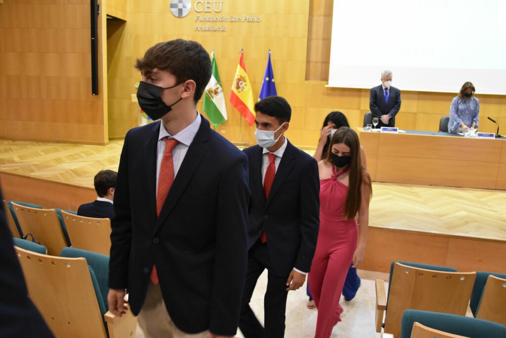 1 DSC 5147 1 &bull; Graduación de los alumnos de 4º de ESO del Colegio CEU San Pablo Sevilla