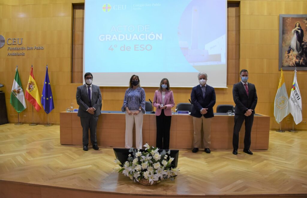 1 DSC 5275 R &bull; Graduación de los alumnos de 4º de ESO del Colegio CEU San Pablo Sevilla