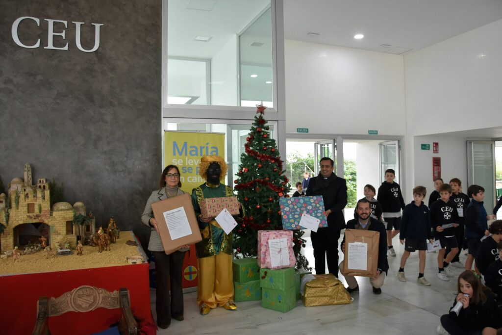1 DSC 5374 • CEU Andalucía celebra la buena acogida de su Campaña de Navidad 2022 “La vida compartida es más”