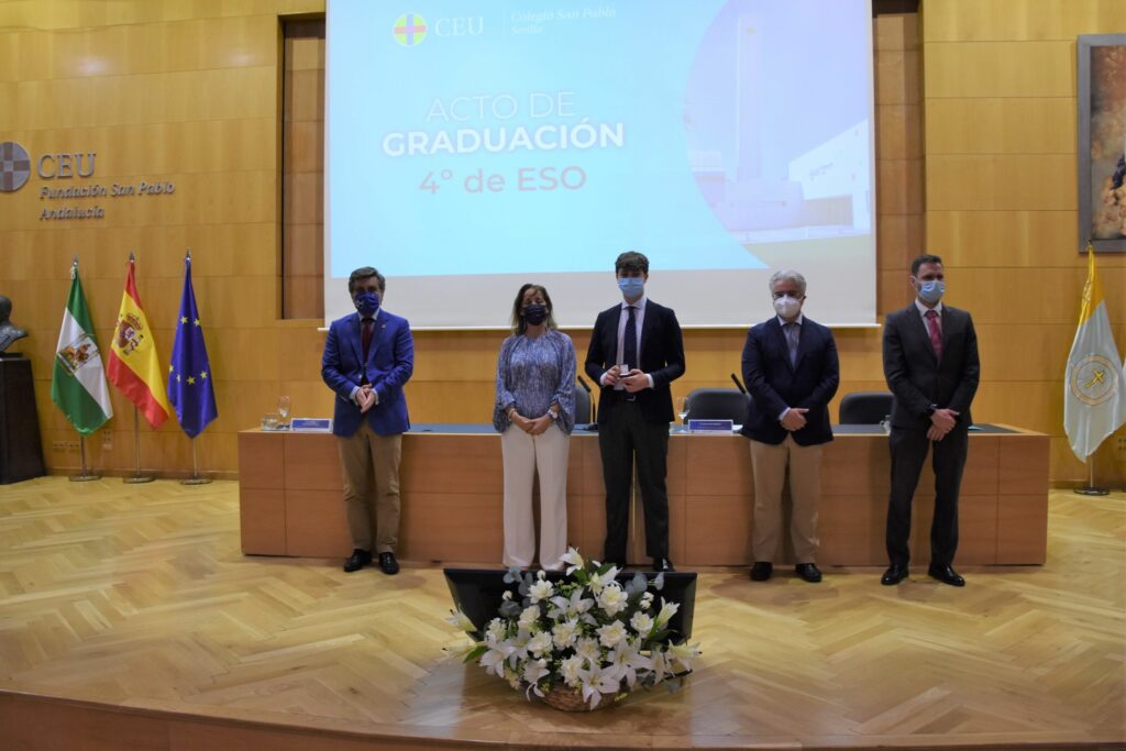 1 DSC 5399 r 1 &bull; Graduación de los alumnos de 4º de ESO del Colegio CEU San Pablo Sevilla