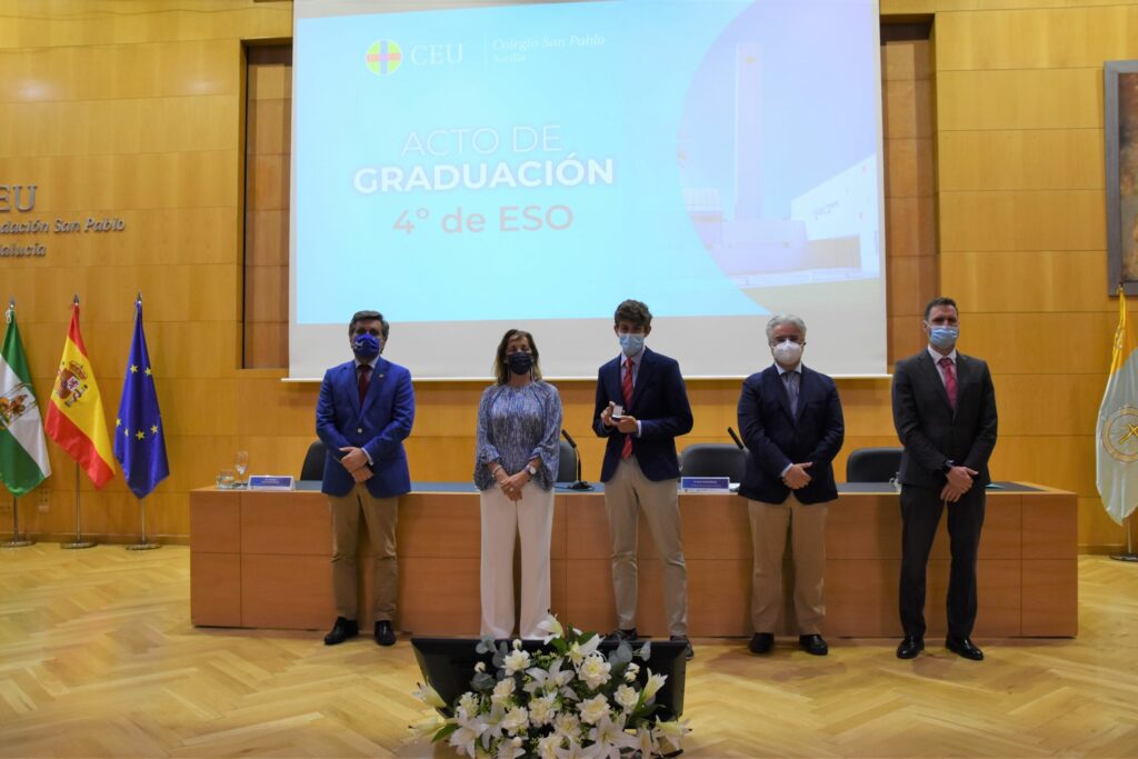 1 DSC 5474R 1 &bull; Graduación de los alumnos de 4º de ESO del Colegio CEU San Pablo Sevilla