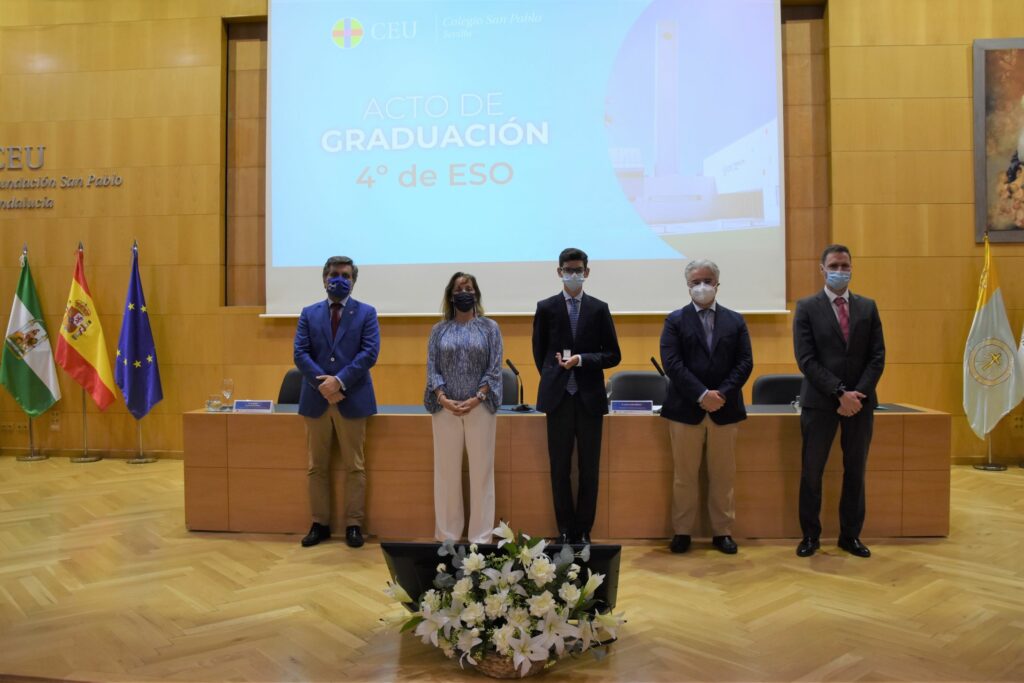 1 DSC 5488R 1 &bull; Graduación de los alumnos de 4º de ESO del Colegio CEU San Pablo Sevilla