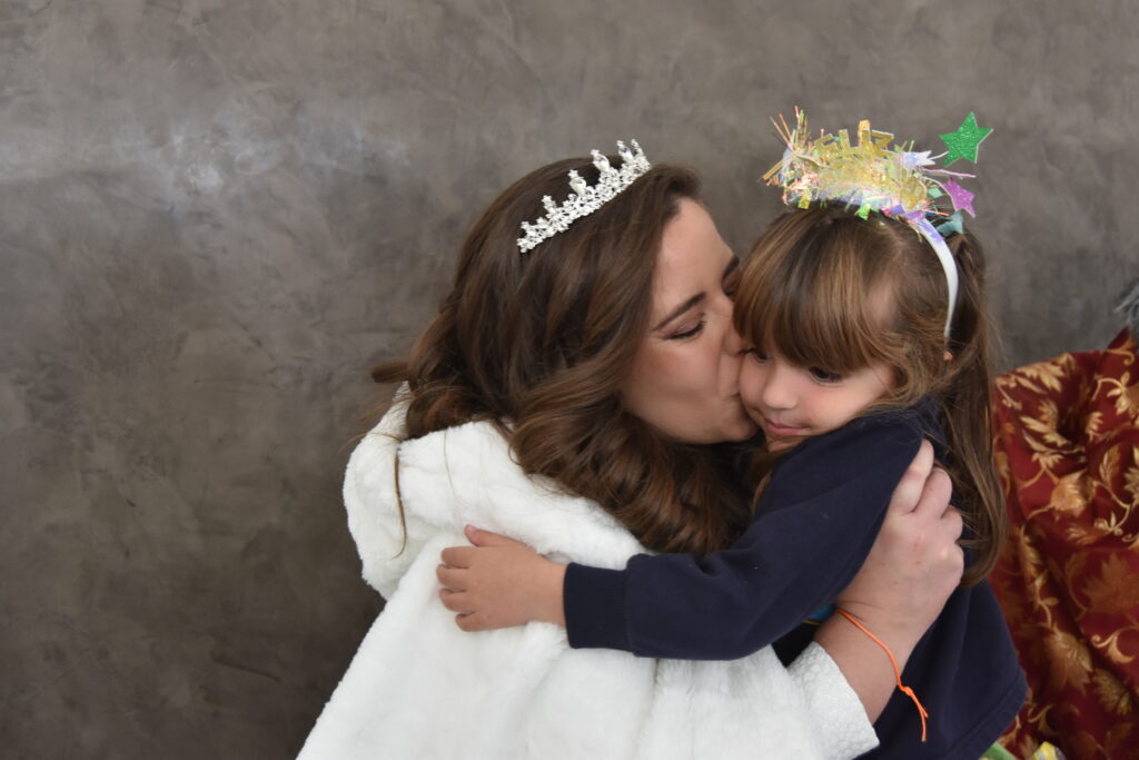 1 DSC 5954 &bull; El Colegio CEU San Pablo Sevilla recibe un año más al Cartero Real
