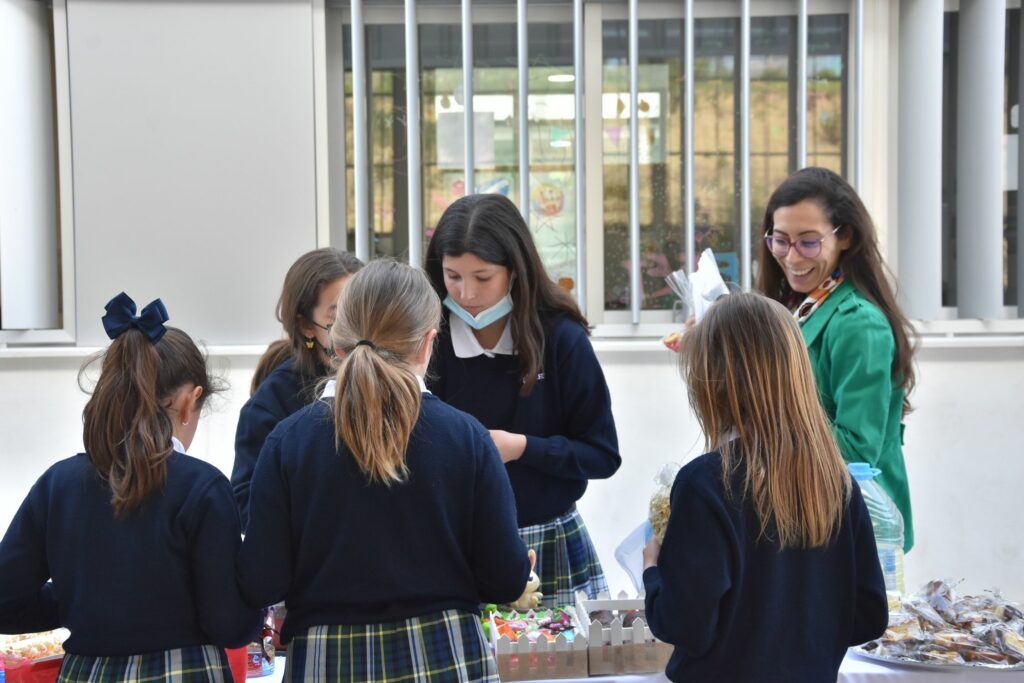 1 DSC 6079 &bull; El Colegio CEU San Pablo Sevilla celebra su Business Market
