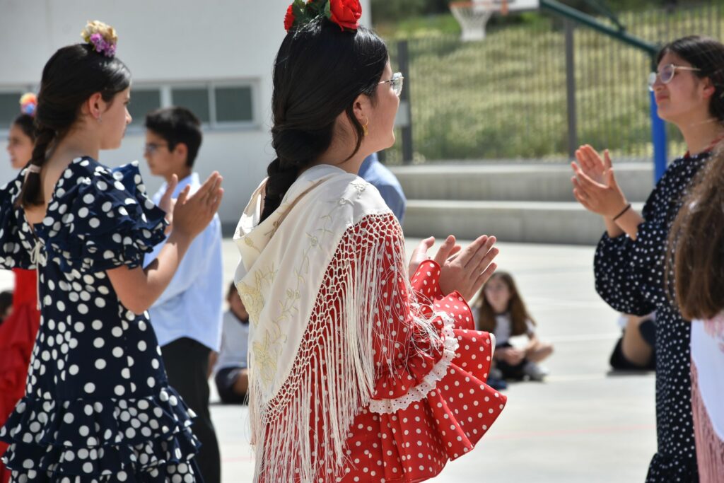 1 DSC 6271 1 &bull; Los alumnos del Colegio CEU San Pablo Sevilla recrean la Feria de Abril