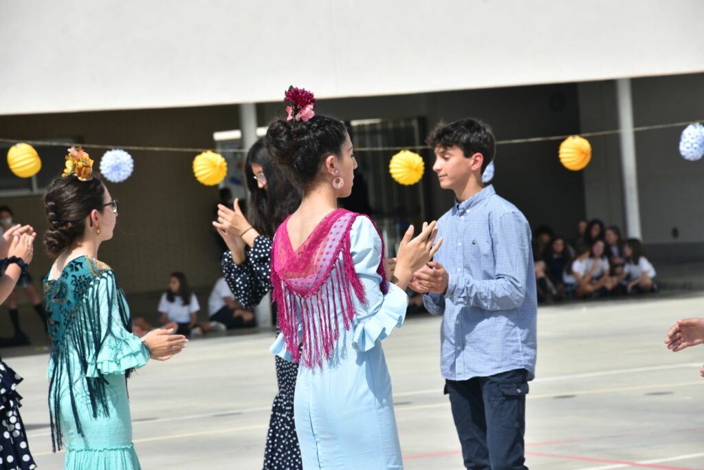 1 DSC 6354 &bull; Los alumnos del Colegio CEU San Pablo Sevilla recrean la Feria de Abril