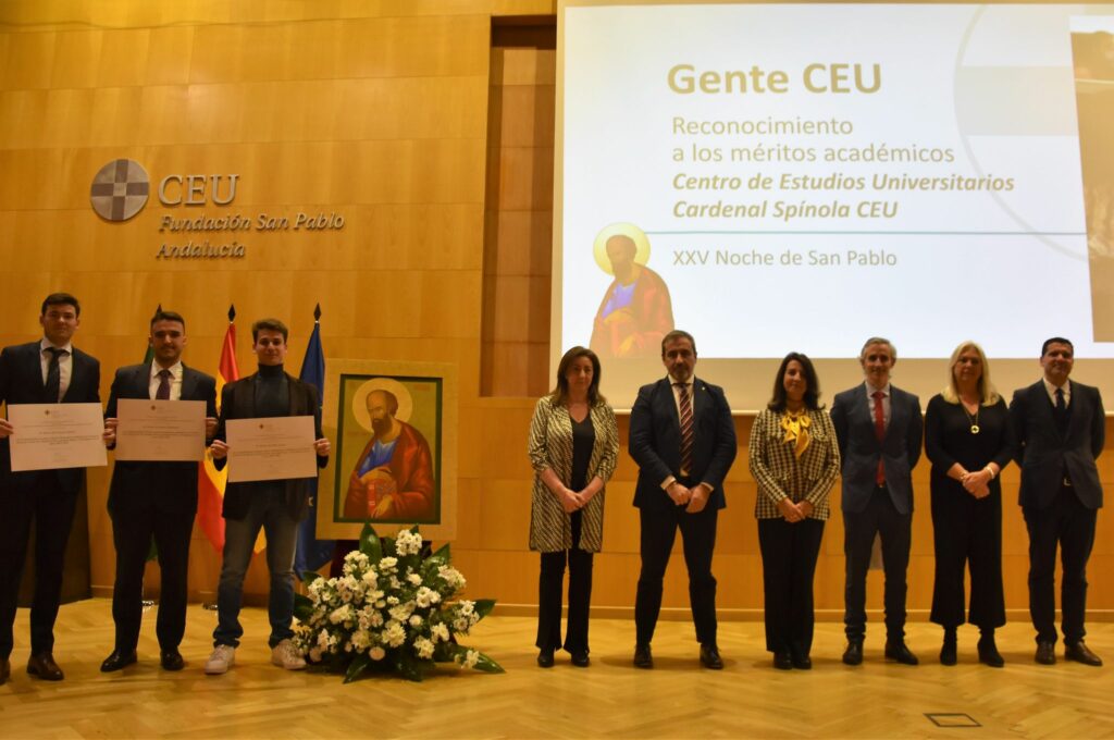 1 DSC 6627 &bull; CEU Andalucía celebra la XXVI Noche de San Pablo y premia la excelencia de su comunidad educativa
