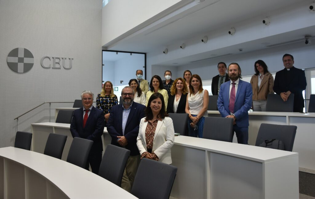 1 DSC 6698 • El proyecto Exlibris llega al Colegio CEU San Pablo Sevilla, de la mano de su impulsor, Diego Blanco