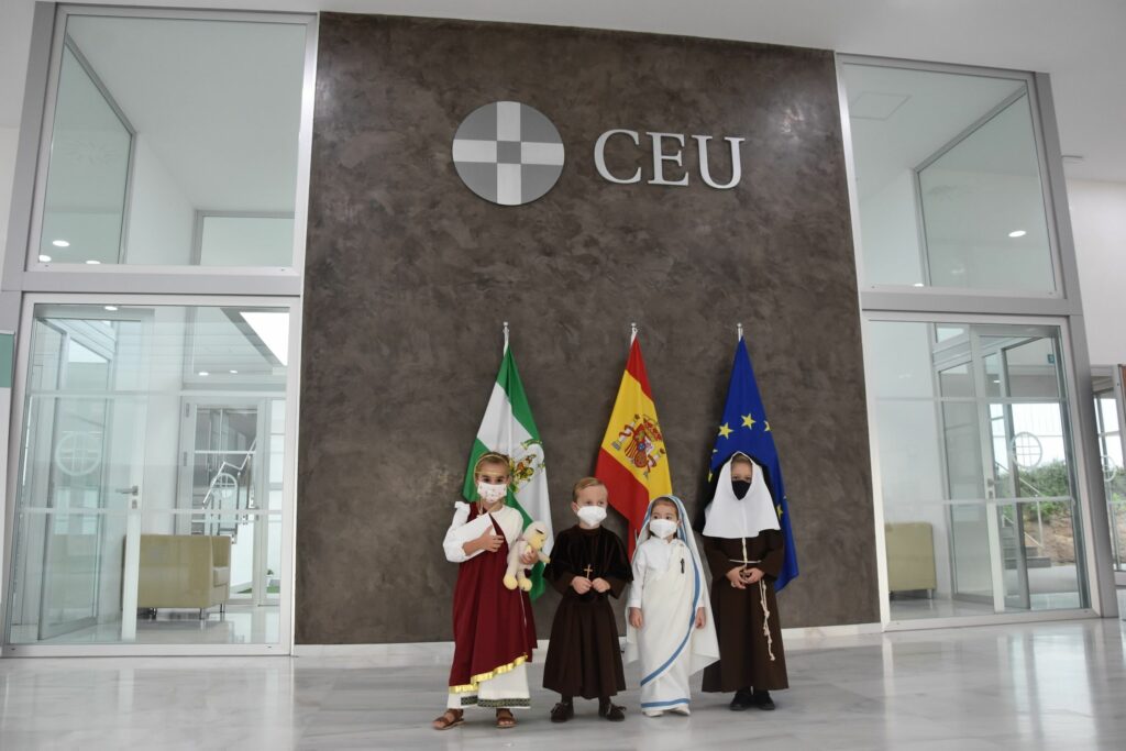 1 DSC 6816 &bull; "La Santidad Vence", el Día de Todos los Santos en el Colegio CEU San Pablo Sevilla