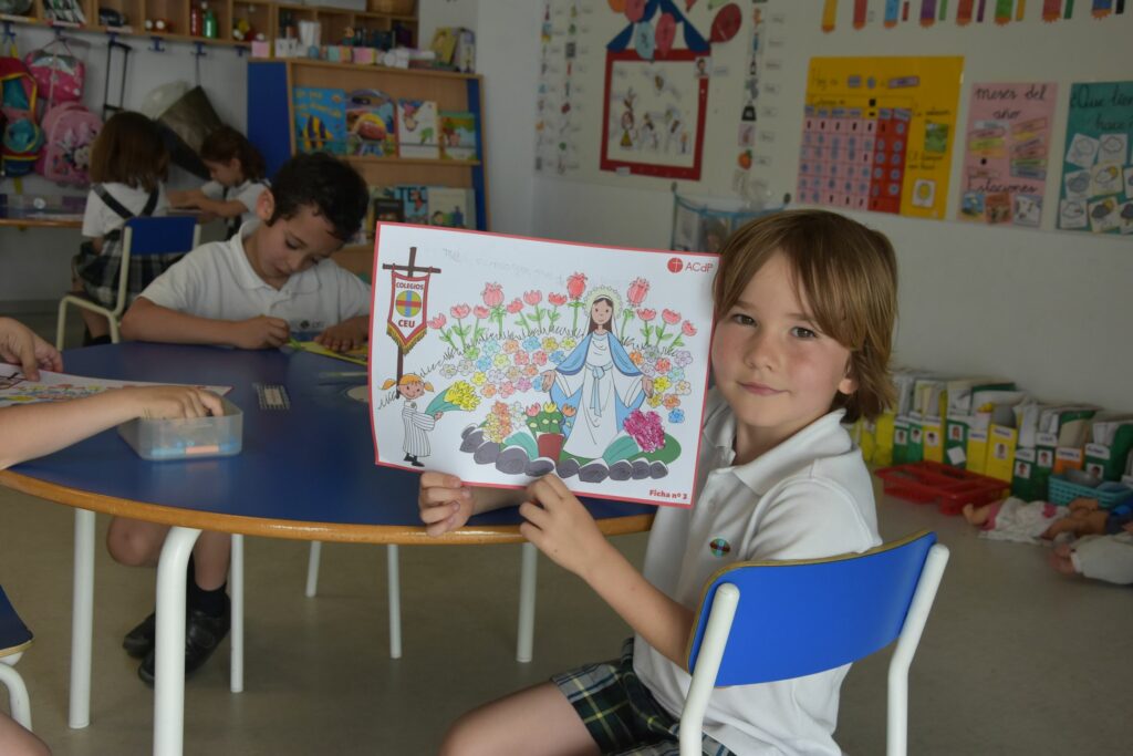 1 DSC 7426 &bull; El Colegio CEU San Pablo Sevilla celebra el día de la Virgen de Fátima