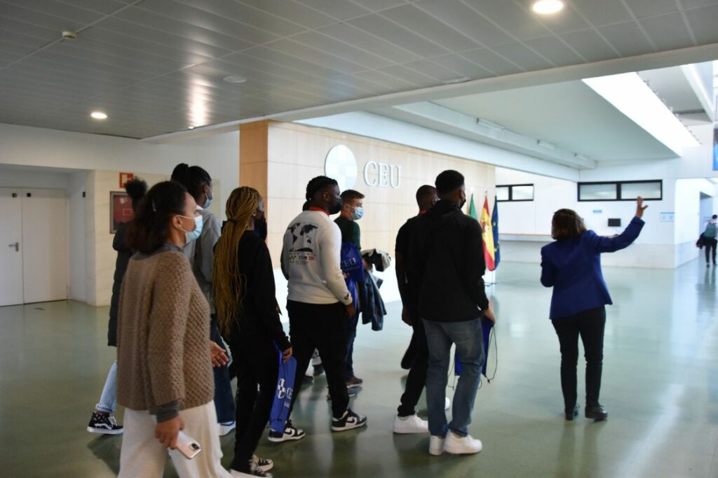 1 DSC 7740 &bull; Alumnos del Lycée Darius Milhaud de París visitan el Colegio CEU San Pablo Sevilla en un intercambio cultural y lingüístico