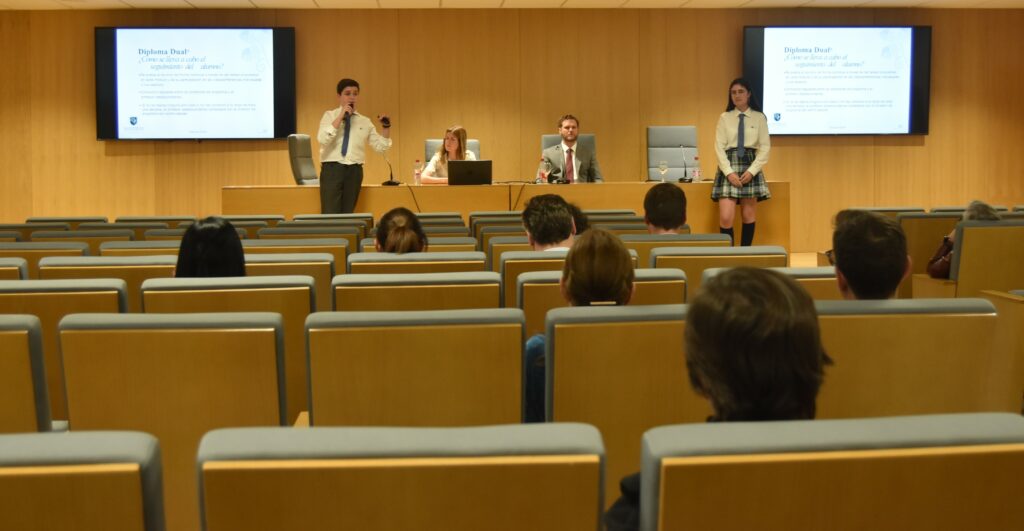 1 DSC 7746 &bull; Sesión informativa sobre el Bachillerato Dual
