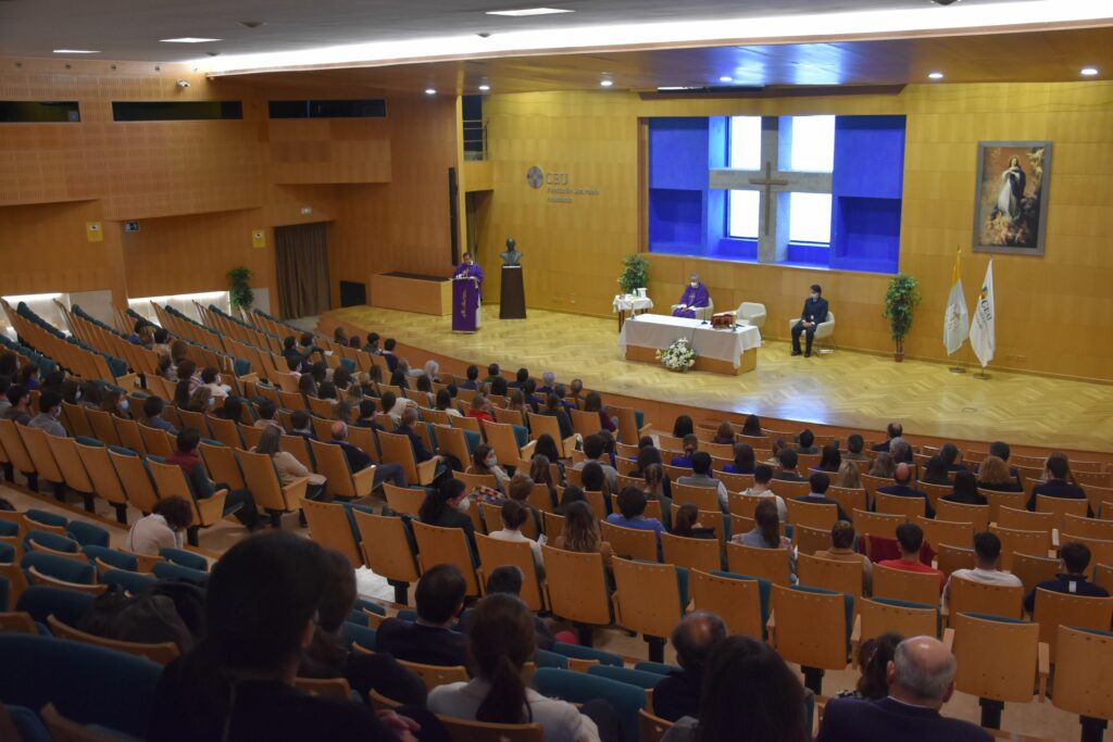1 DSC 8482 &bull; CEU Andalucía celebra el Miércoles de Ceniza